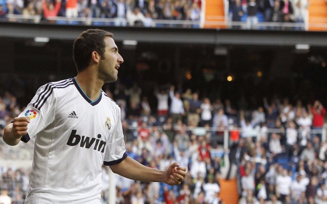 星空游戏平台-《英雄联盟》“全球预选”火爆进行，谁将一战封神？